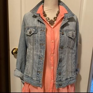 J Crew well loved and well worn jean jacket size medium